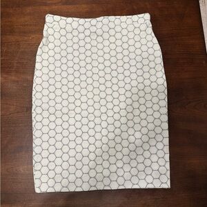 Leota Textured Pencil Skirt – Size Small – Ivory / Cream